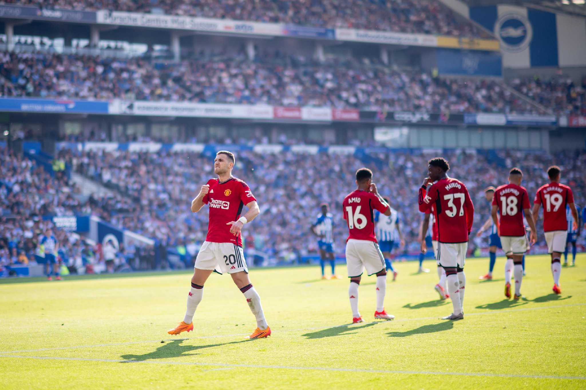 将球送入球 将球送入球